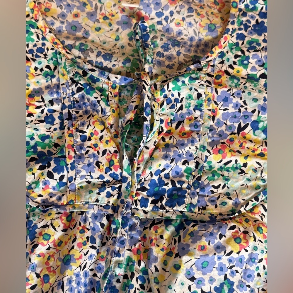 J.Crew Flutter Sleeve Delicate Floral Blouse Top Blue Medium - Picture 6 of 8